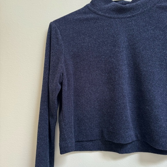 Vintage GR Textured Mock Neck Crop Top - Picture 2 of 5